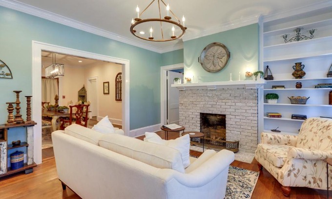 Jackson House | The Inn on Second - Jackson Family Home!