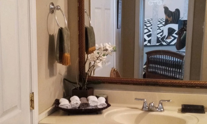 Seventh Ward Bed & Breakfast | The Jazzy Blue Bed & Breakfast
