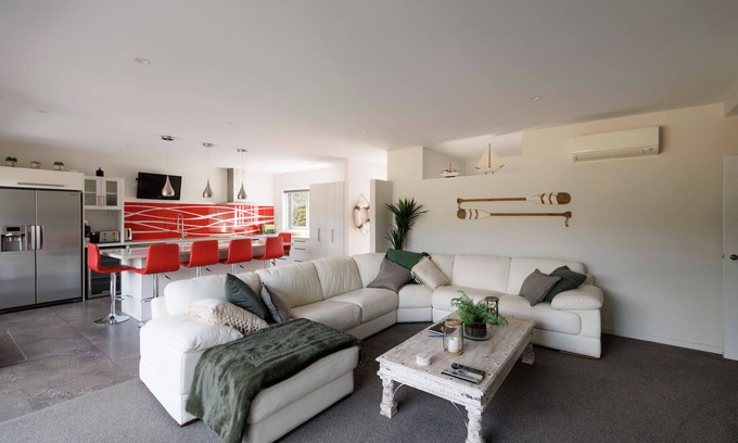 Kaiteriteri House | The Kaiteri Beach House by Southern Comfort Accommodation