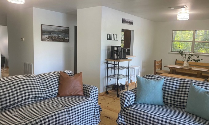 Warren House | The Lake House
