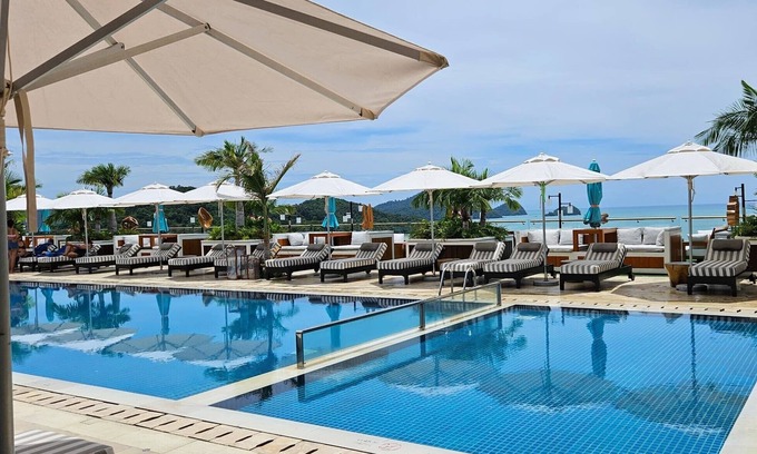 Pantai Tengah Villa | The Langkawi Luxury