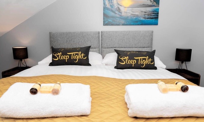 Wrexham Apartment | The Llangollen - Berwyn House | Central Wrexham