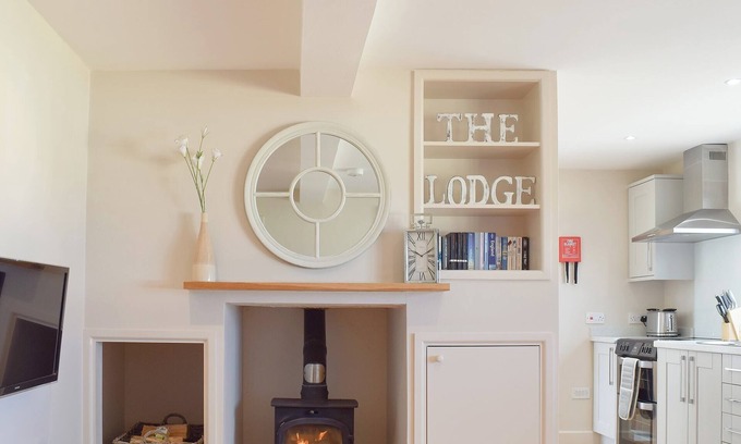 Pershore Cottage | The Lodge at Elmley Meadow