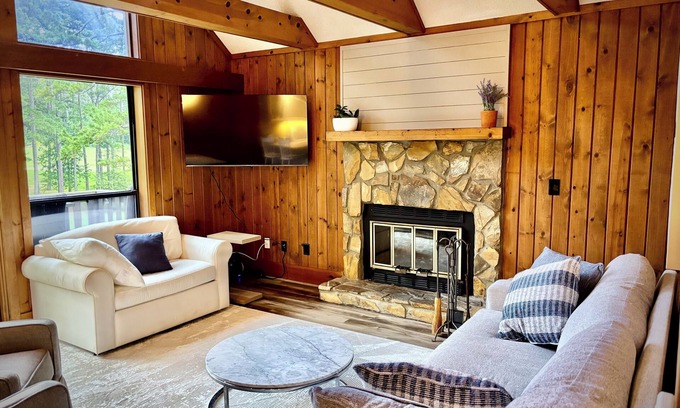 Salem Condo | The Loft at Lake Keowee
