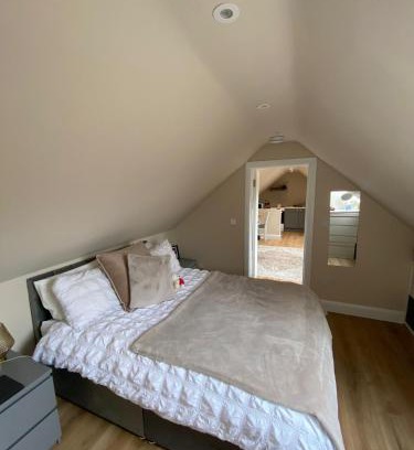 Roundwood Bed & Breakfast | The Loft