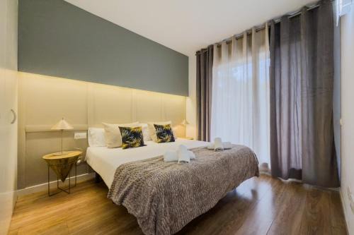 La Vila Olimpica del Poblenou Apartment | The Lonely Chimney Apartments