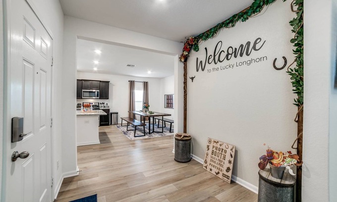 Medina Valley House | The Lucky Longhorn