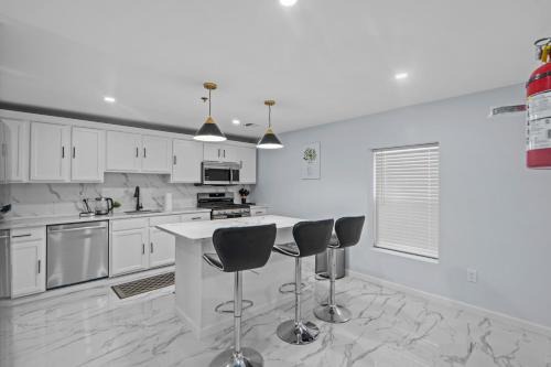 Ampere Apartment | The Luxurious loft