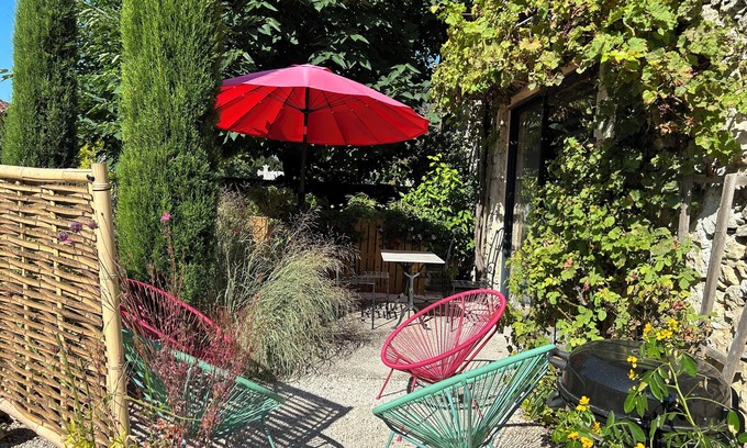 Saint-Amans-du-Pech Cottage | The Maison des Chats barn