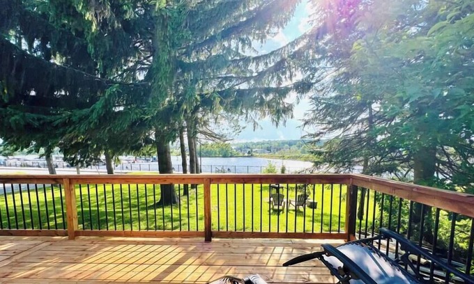 Disraeli House | The Marina and Spa, Waterfront