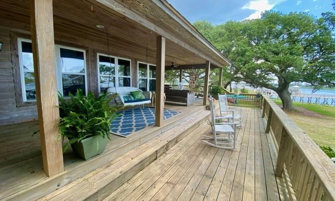 Ocean Isle Beach House | The Mazelle Porch Main Level