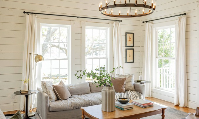 McGregor House | The McGregor House from HGTV's FIXER UPPER Season 3/Close to Waco