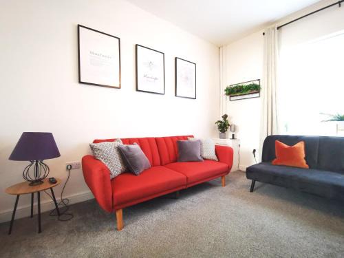 Failsworth House | The Mellor - Holiday Home With Free Parking 15 Minutes to Manchester City Centre & Coop Live Arena