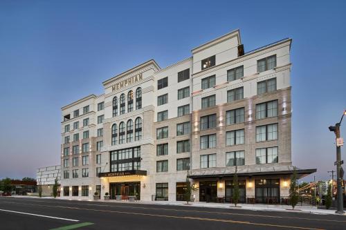 Midtown Hotel | The Memphian a Tribute Portfolio Hotel