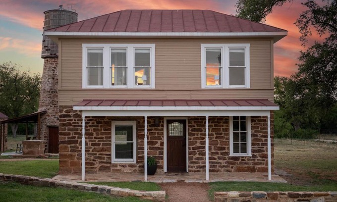 Mason House | The Mildred Guest Haus