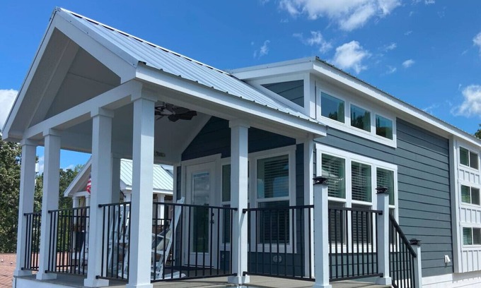Sherrills Ford House | The Minnow - A Tiny Home on Lake Norman