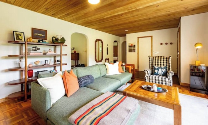 Bearsville House | The Mod Cabin