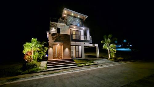 Nasugbu Villa | The Monkeys Cabin At Sandari Batulao