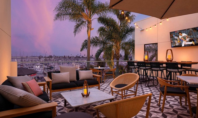 Roseville - Fleet Ridge Hotel | The Monsaraz San Diego, Tapestry Collection by Hilton