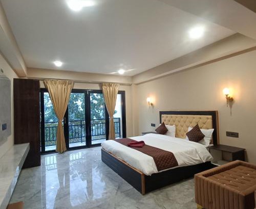 Pelling House | The Moon Retreat