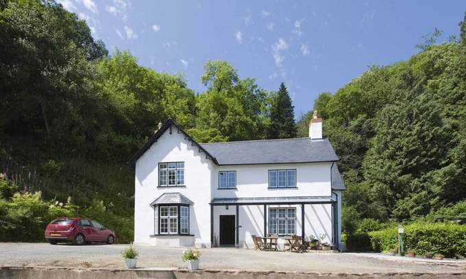 Dulverton Cottage | THE MOUNT, family friendly, luxury holiday cottage in Dulverton