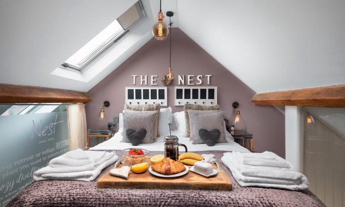 Nantwich House | The Nest Barnlette