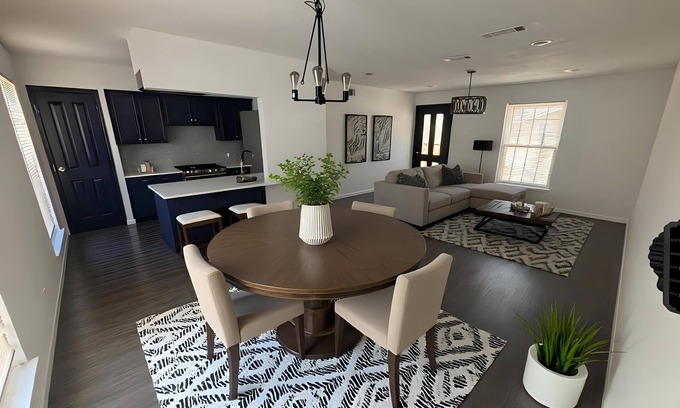 Richardson House | The Nesting Place – Cozy Retreat Near Great Food & Nature Trails WiFi & AC