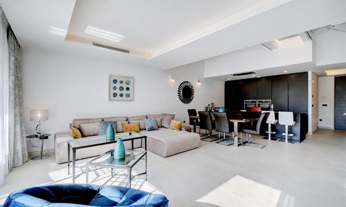 Estepona Apartment | The Next Gen villa