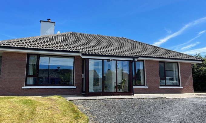 Oranmore House | The Nook Oranmore Holiday Home