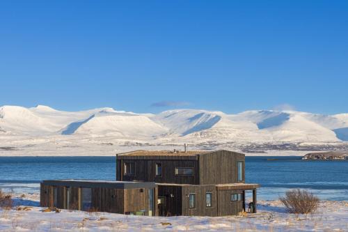 Kjosarhreppur House | The Oceanfront Private Northern Lights Villa