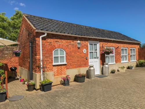 Hickling House | The Old Dairy