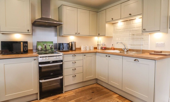 Ingrow Cottage | The Old Piggery