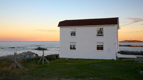 Greenspond House | The Old Salt Box Co. - Aunt Christi's