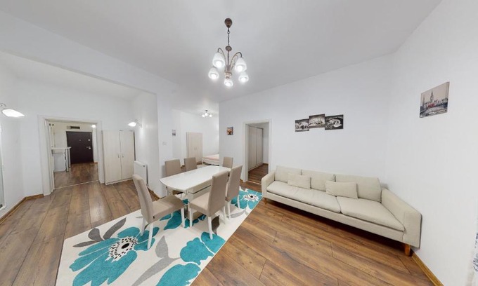 Historic Center Apartment | The Old Town Apartment VRT