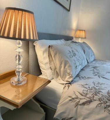 Hereford Bed & Breakfast | The Olivers Guest House