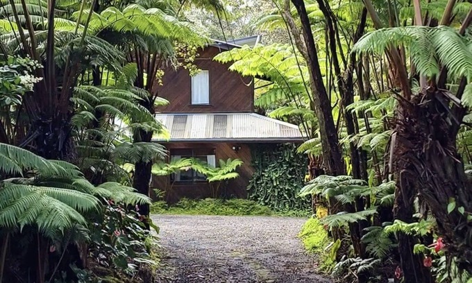 Volcano House | The Pacifica Inn The Entire Property