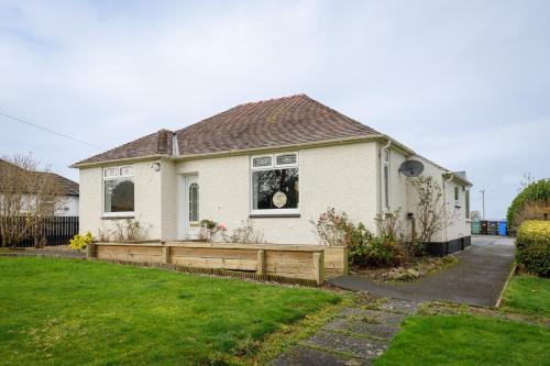 Ayr House | The Paddock at Brickrow Farm