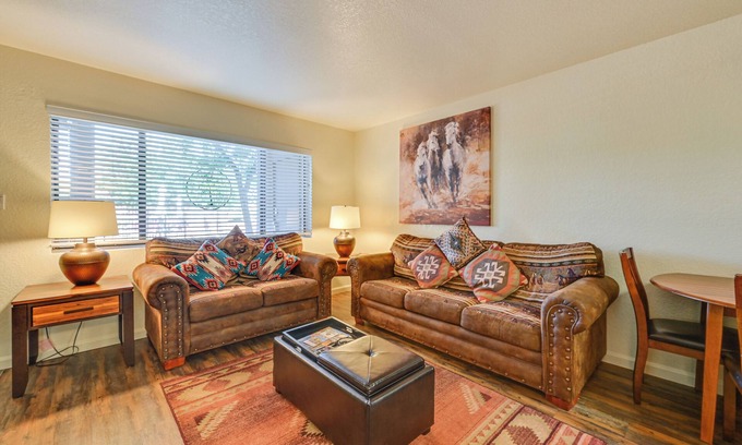 Oak Creek Condo | 'The Painted Pony' Sedona Condo: Pool & Gym Access