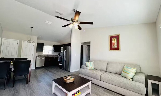 Ocala House | The Palm - 3 BR home