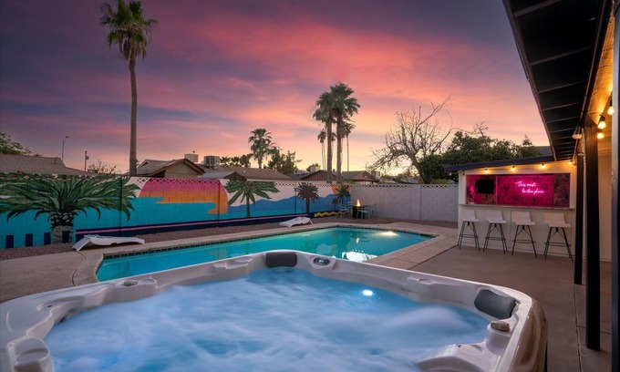 Papago Parkway House | The Palms Cabana | Pool, Hot Tub, Bocce & PuttPutt