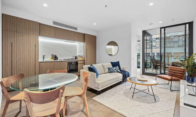 Abbotsford Apartment | The Park House City Retreat