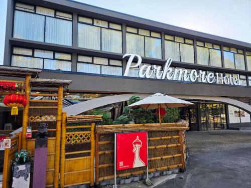Parkville Hotel | The Parkmore Hotel