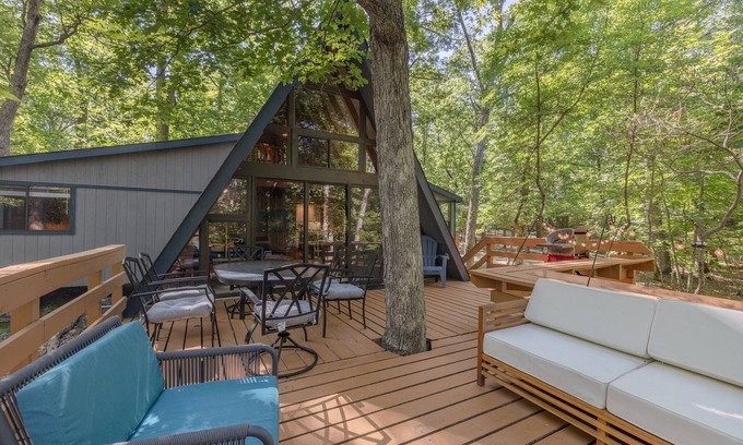 Innsbrook Ski Chalet | The Perch Chalet by Innsbrook Vacations!