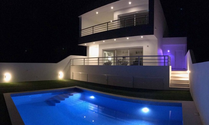 Salema House | The perfect oasis in Salema