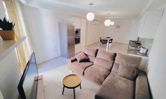 Gzira Apartment | The Perfect place 2 bedroom apartment very central
