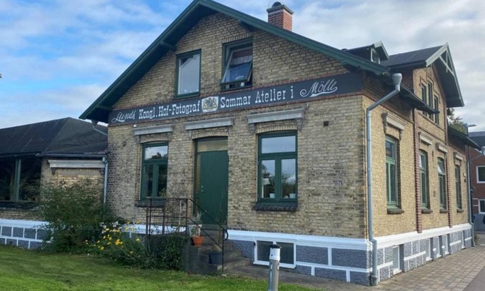Hoganas Apartment | The Photographer's House in Höganäs