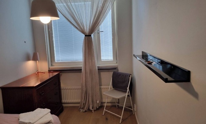 Centrum Bed & Breakfast | The Pink Room