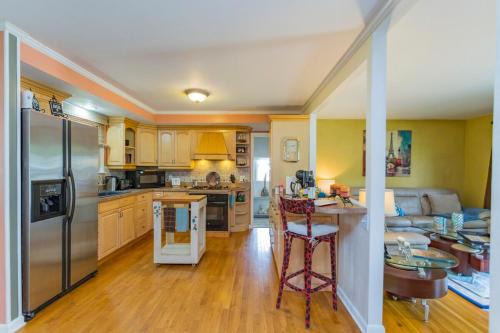 Green Hill House | The Place Between The Lakes 4 Bedrooms 4 Beds