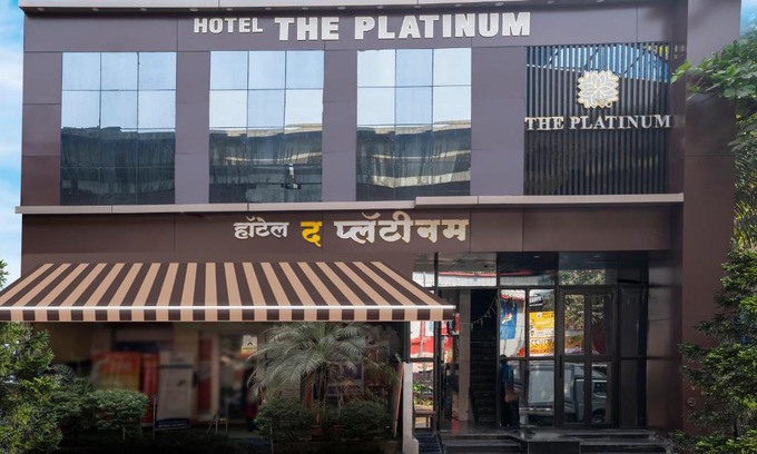Andheri West Hotel | The Platinum
