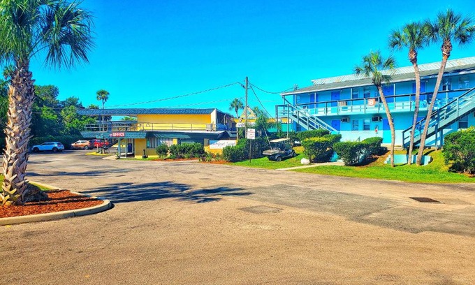 Springs at Kings Bay Hotel | The Port Hotel and Marina